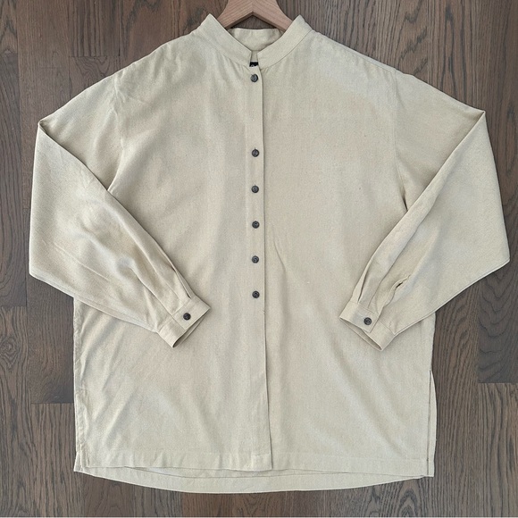 907 Company Tops - Vintage 100% Raw Silk Stand Collar Tunic Blouse in Golden Beige Tan Medium